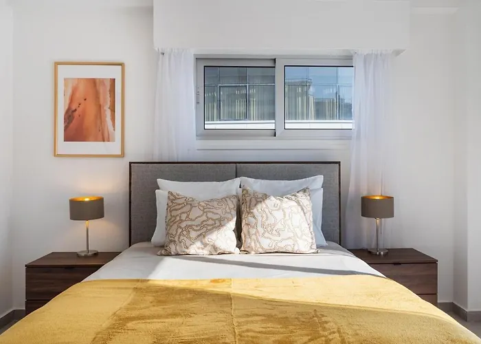 Elegant 尼科西亚